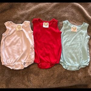 blanks Boutique brand bundle lot of 3 unisex onesies red white blue size 6m